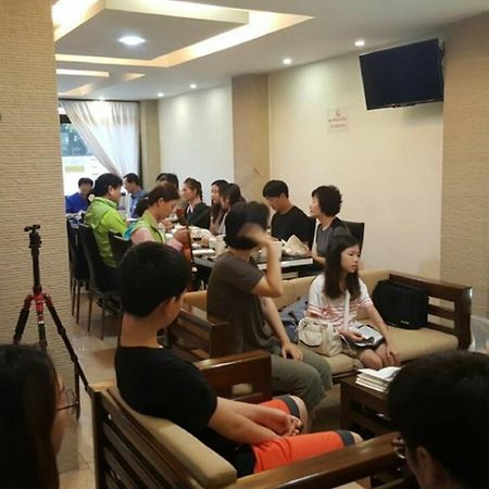 Pandora Motel Yangon Dış mekan fotoğraf