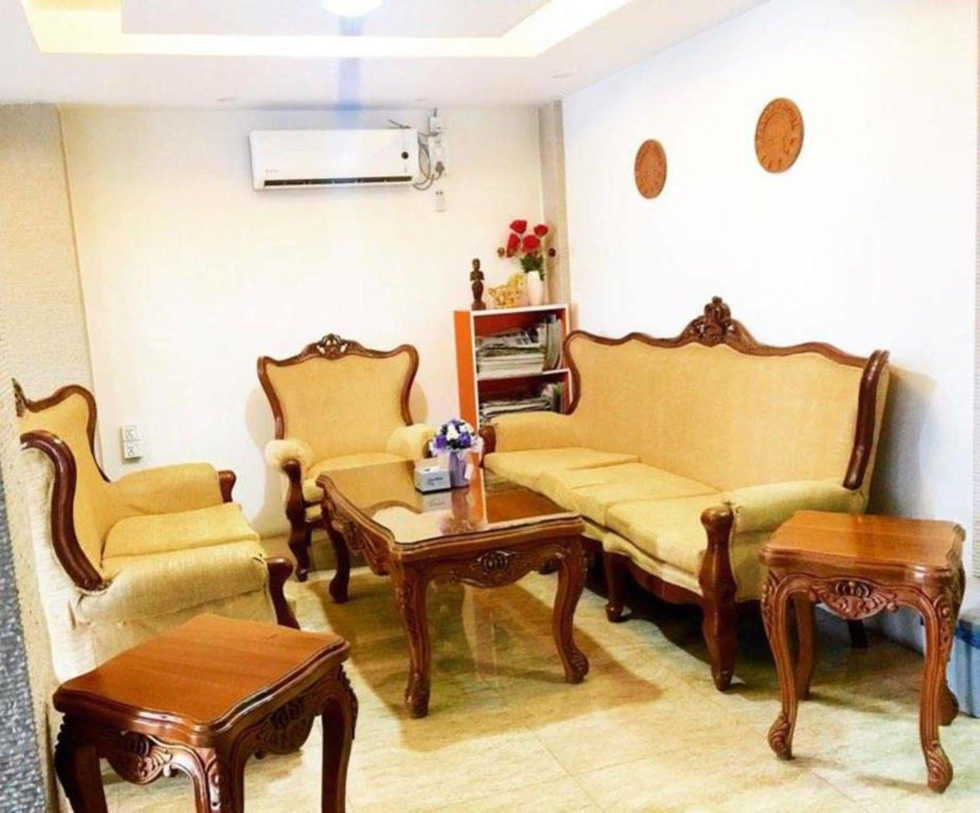 Pandora Motel Yangon Dış mekan fotoğraf