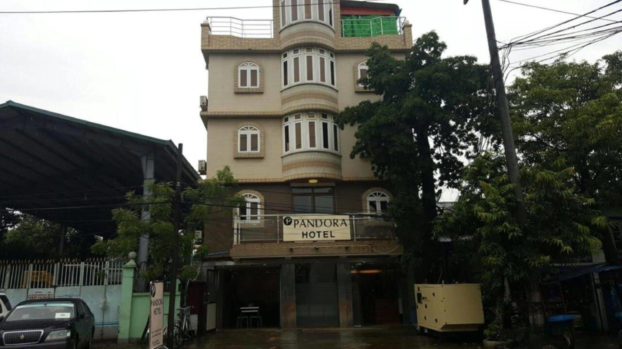 Pandora Motel Yangon Dış mekan fotoğraf